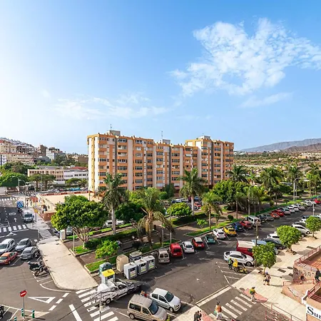 Cristianos - Valdes Center 2 - As De Casas לוס כריסטיאנוס