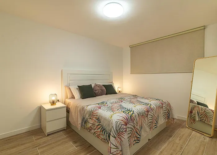 Cristianos - Valdes Center 2 - As De Casas