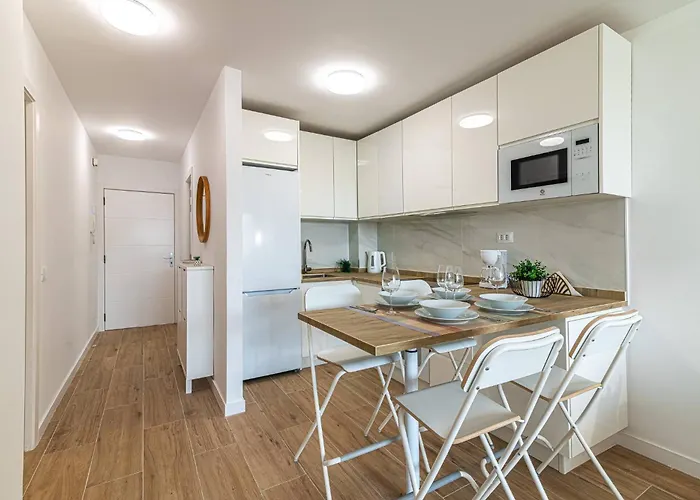 Apartmán Cristianos - Valdes Center 2 - As De Casas *