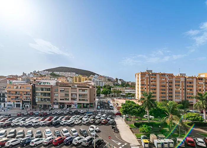 As De Casas - Valdes Center 2 - Los Cristianos Апартаменты *