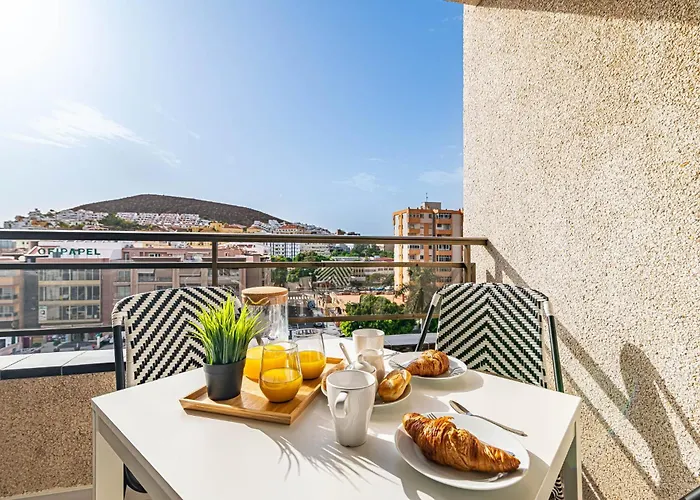 Cristianos - Valdes Center 2 - As De Casas